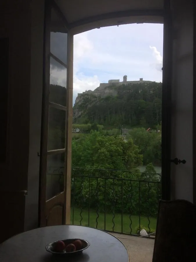 Bed & Breakfast Chateau De La Cazette Sisteron